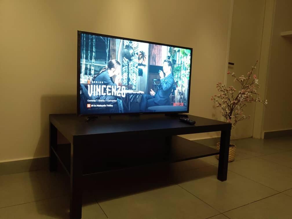 Cozy Studio Unit,Cyberjaya,Wifi, Netflix,Free Parking Εξωτερικό φωτογραφία