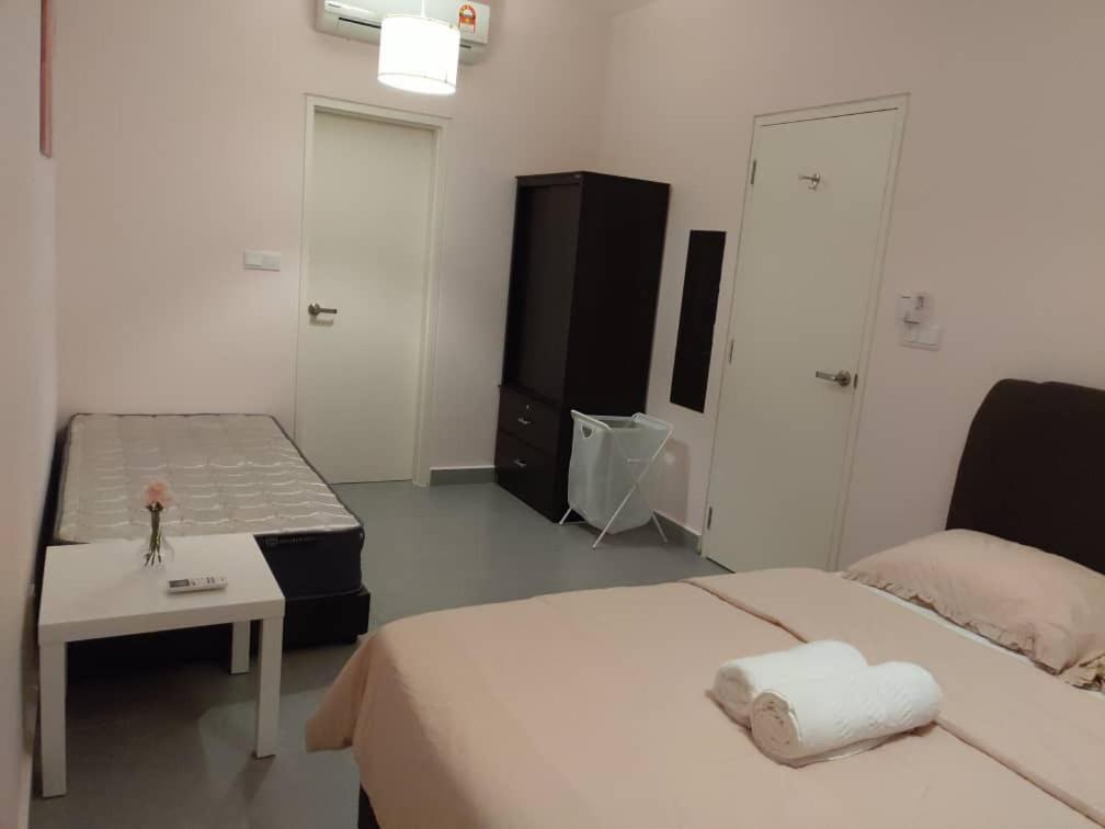 Cozy Studio Unit,Cyberjaya,Wifi, Netflix,Free Parking Εξωτερικό φωτογραφία