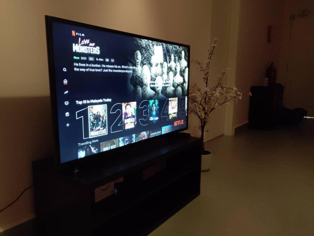 Cozy Studio Unit,Cyberjaya,Wifi, Netflix,Free Parking Εξωτερικό φωτογραφία