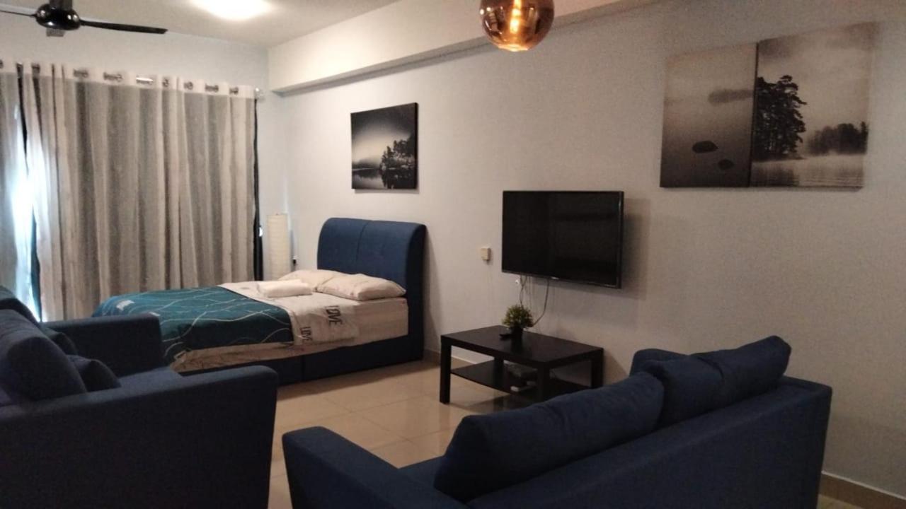 Cozy Studio Unit,Cyberjaya,Wifi, Netflix,Free Parking Εξωτερικό φωτογραφία